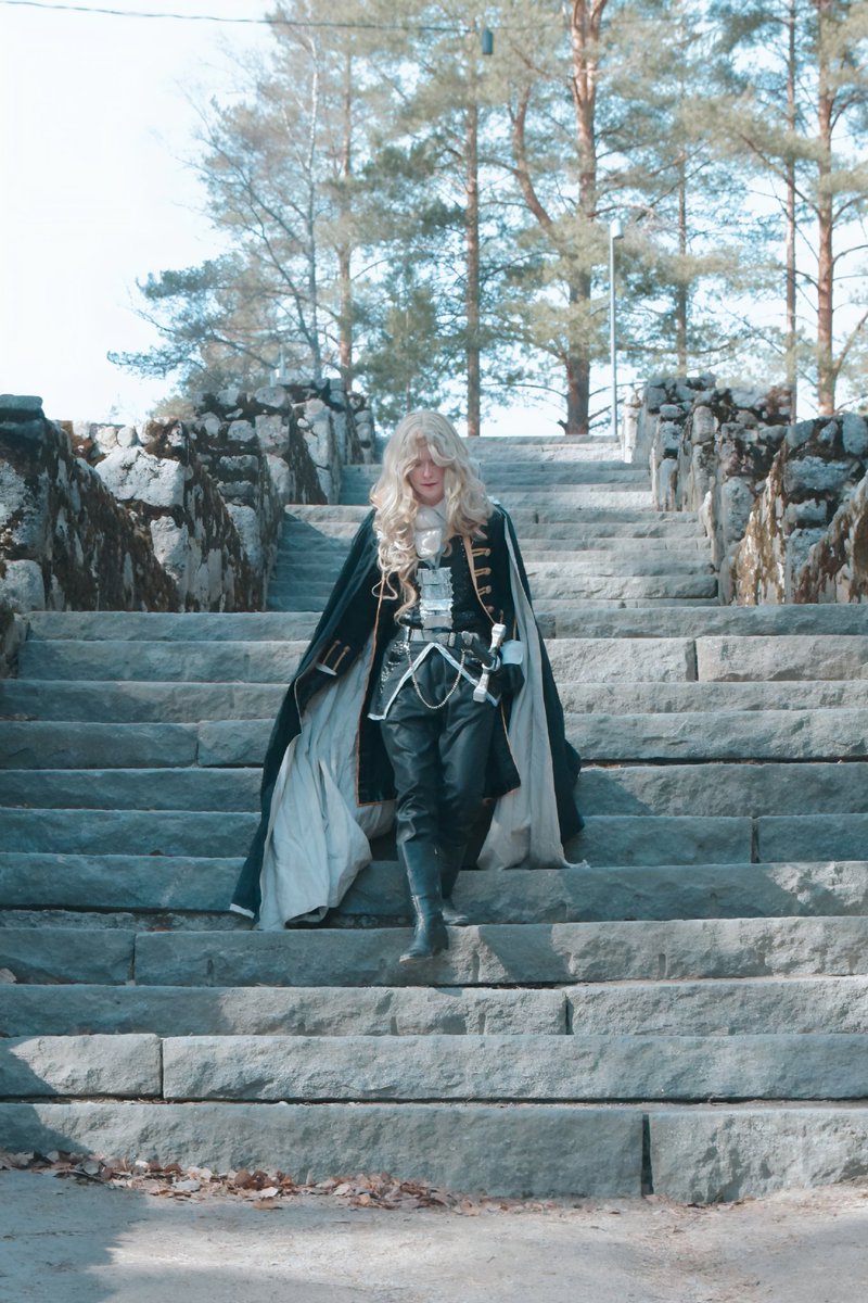 Rorykeddu's tweet photo. #Alucard from #Castlevania #symphonyofthenight #cosplay #CastlevaniaNocturne https://t.co/Saya0r2YJn