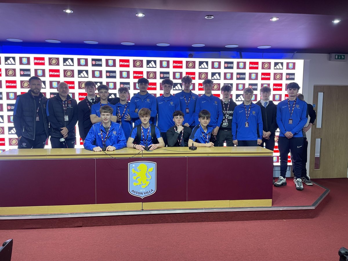 The Streetly Academy Football Men ⚽️🔵

Our Post 16 Football Squad had a memorable afternoon at Villa Park! 👊

<a href="/StreetlyAcademy/">The Streetly Academy</a>