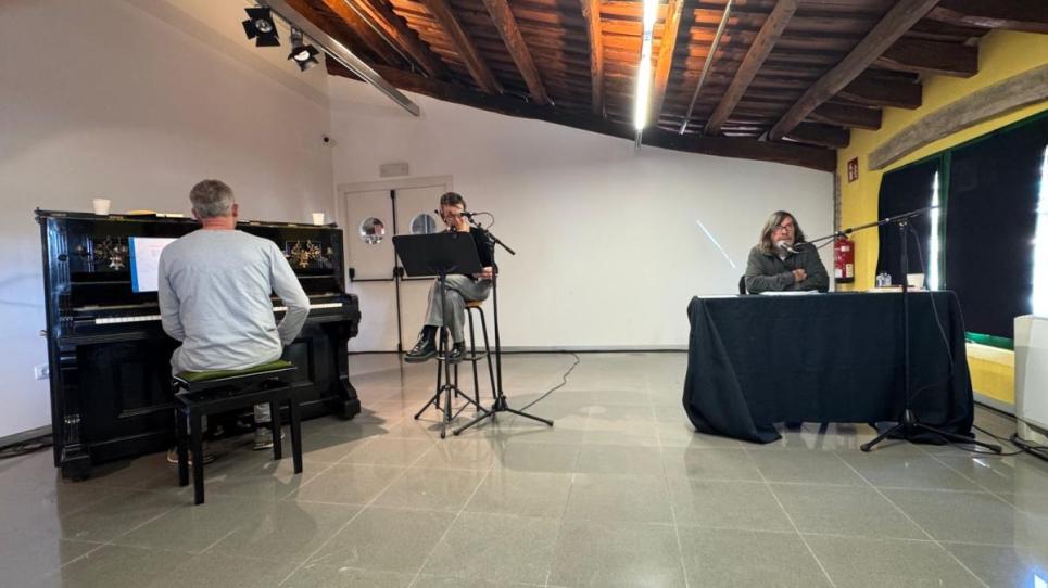 UDivulga tweet media