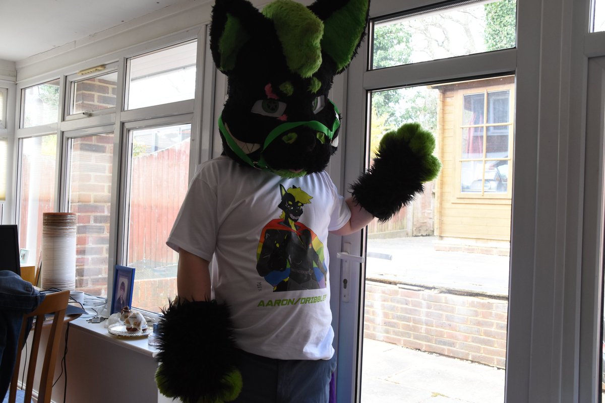 My fursona has a t-shirt now, courtsey of the wonderful <a href="/tshirtstudio/">TShirt Studio</a> and thanks to <a href="/TripboneArts/">Tripbone Arts (COMMS OPEN DM ME)</a> for the art used too!

📸: Myself (Self-Timer)
#FursuitFriday