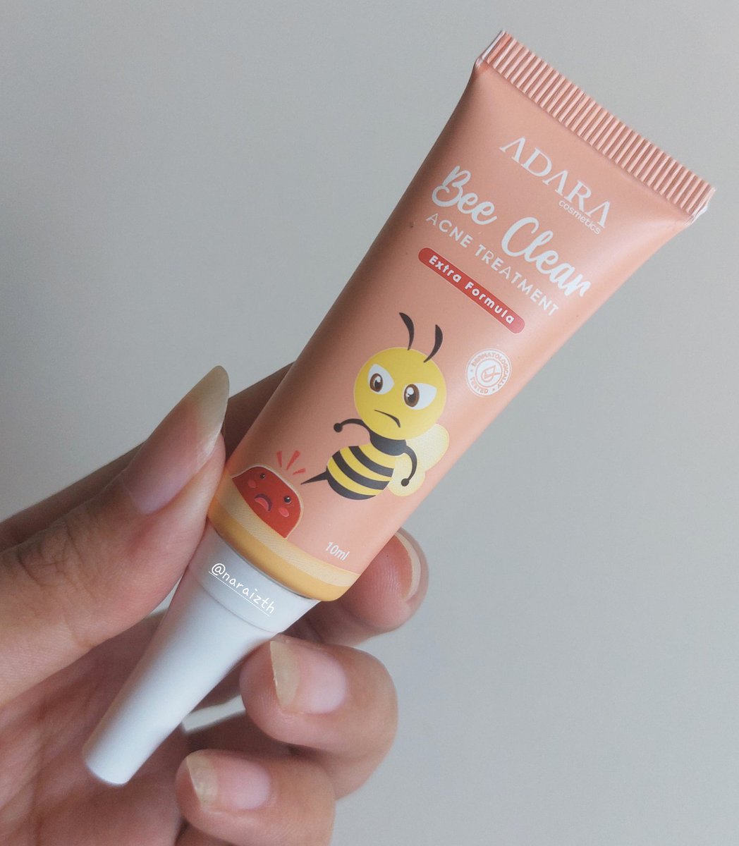 naraizth's tweet photo. cuma pake obat totol "bee clear extra formula" punya @Adara_ID jerawat bener² gone hampir ga berbekas 🥹 #Letsbeeclear
JUJUR INI BAGUS POL..😭🧎🏻♀️🧎🏻♀️
udah mah works, isinya banyak tp cuma 30 ribuan aja, BEST DEAL🤝🏻 https://t.co/zKOAu4fFH0