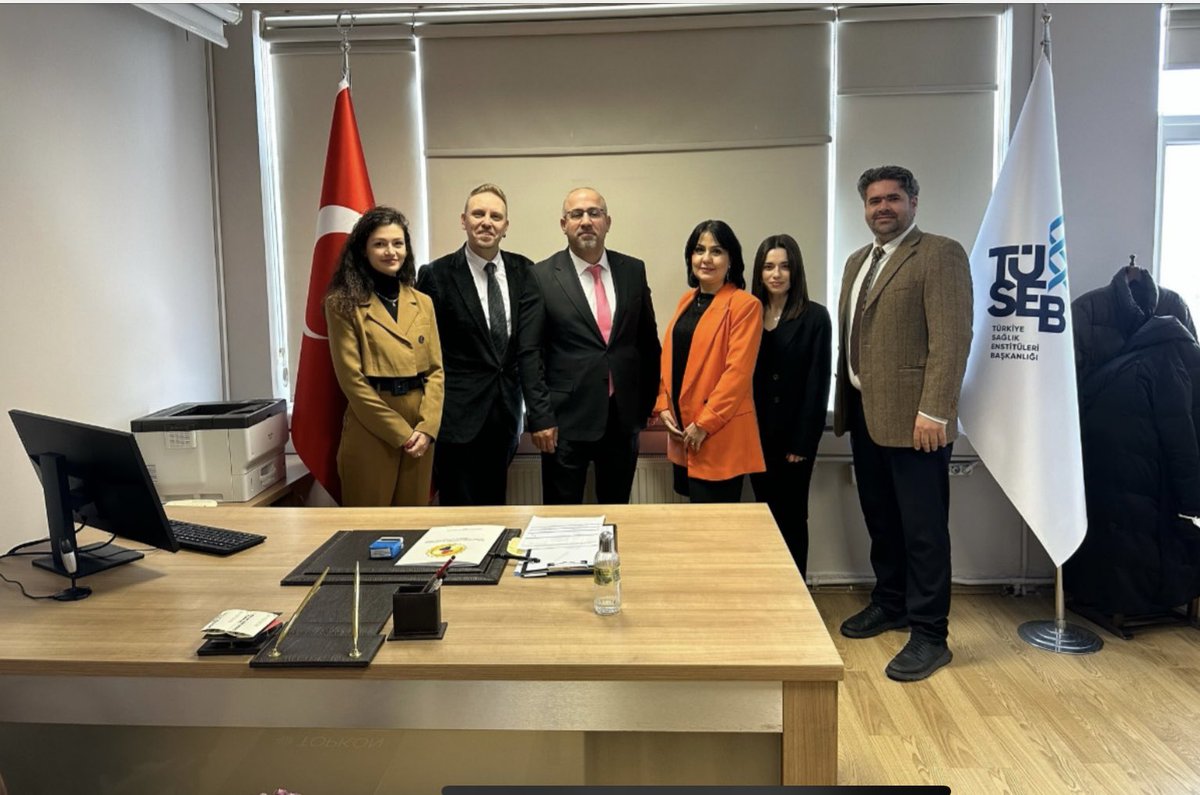 tuskatr's tweet photo. Güven Hastanesi TÜSKA Ziyareti
Güven Hastanesi Genel Müdürü Uzm. Dr. Hakkı AKMAN ile hastane kalite yönetici ve uzmanları, TÜSKA Akreditasyonuhakkında bilgi almak üzere TÜSKA’ya ziyarette bulundu

@tusebgovtr 
@tuskatr https://t.co/HrwwuT61wp
