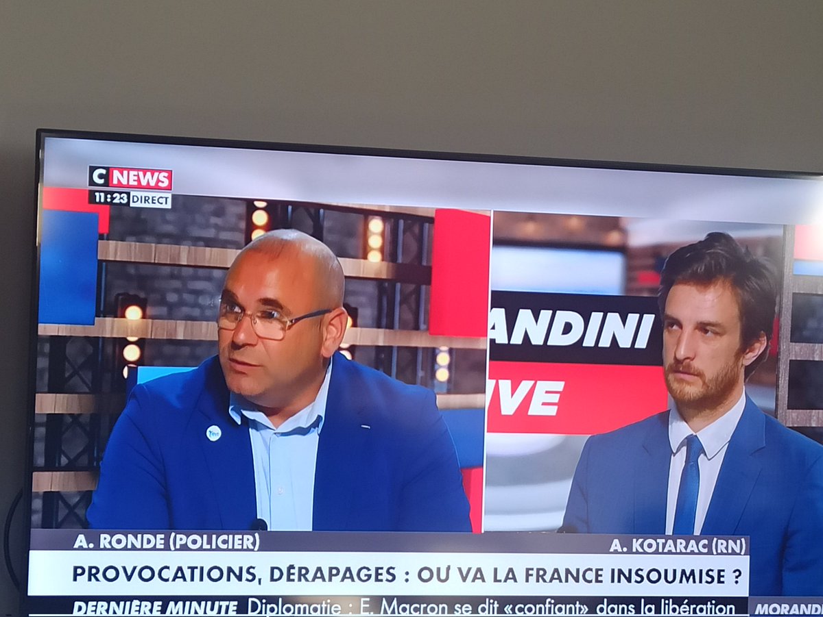 Elisaperei46275's tweet photo. On apprend que la chaîne @cnews est interdite de diffusion à l'espace attente du public du @Interieur_Gouv à la demande du NFP qui a fait un scandale. @BrunoRetailleau vous confirmez !?? https://t.co/gBrTKQZoRw