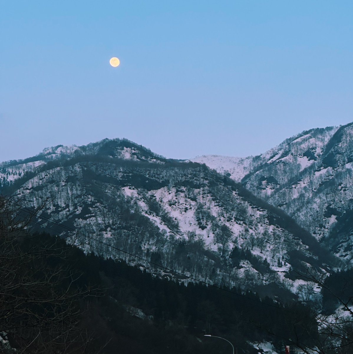 nimbus__2022's tweet image. #イマソラ　夕陽を受けて雪がほんのり桃色