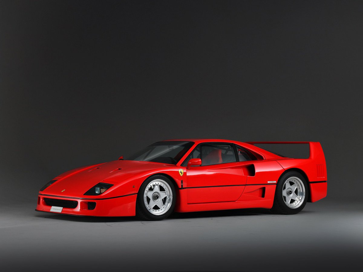 TomHartleyjnr's tweet photo. F40s simply don’t get any better than this one… https://t.co/gzATXpB8hv