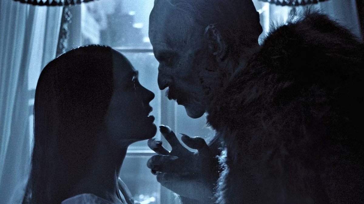 annas_angle's tweet photo. Hold up, horror fans!🧛‍♂️
Robert Eggers is saying a hard NO to a moustache for his Nosferatu Orlok! No facial hair, just pure creepy vibes. What do you think about this classic look for Orlok?🤔

Drop your thoughts and excitement for the film in the app { https://t.co/cIiHa6XIZm } https://t.co/DN3e4wlZrS