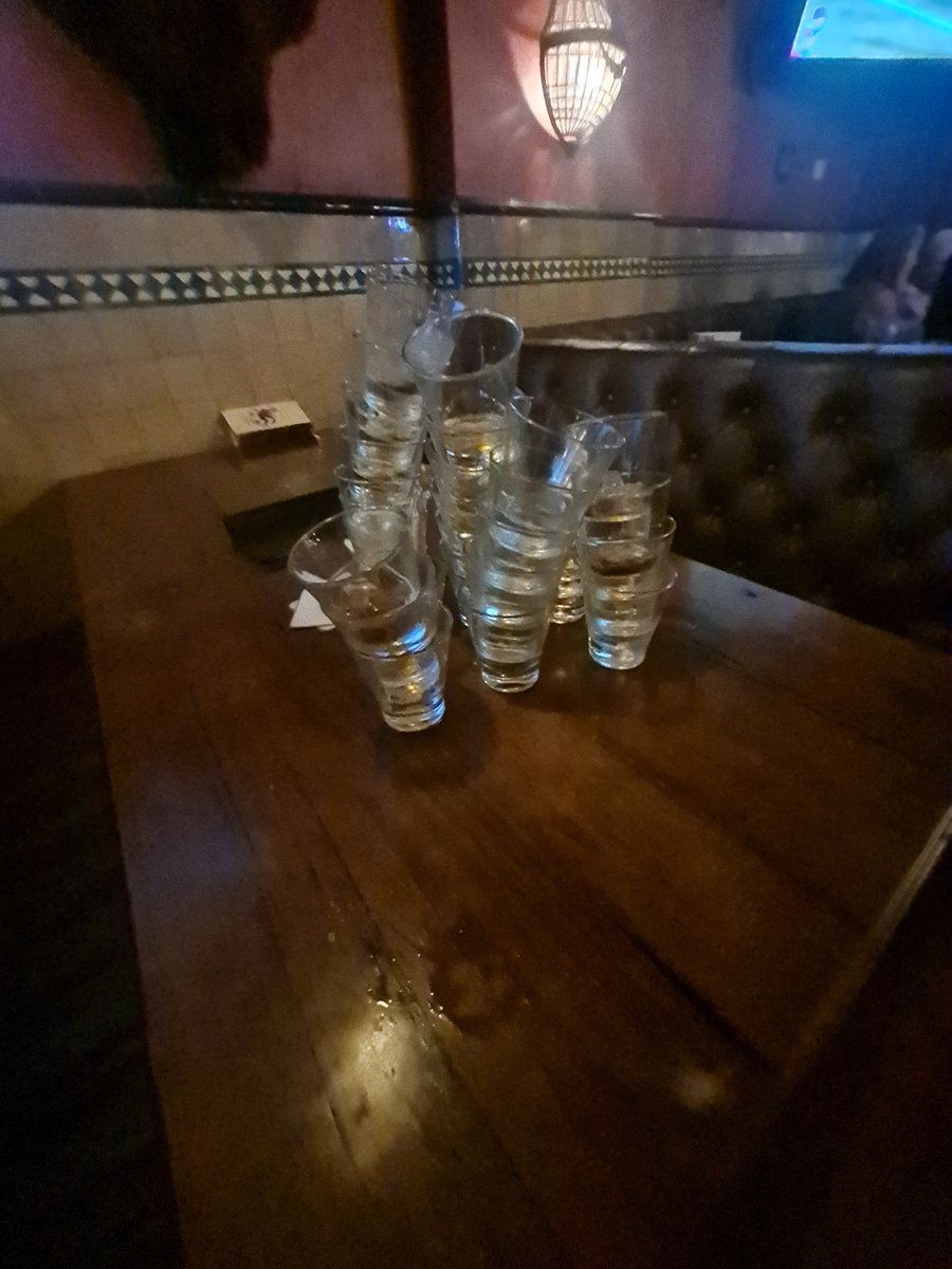 Good effort from <a href="/henrylee_nz/">Henry</a> and @rileyhamilton_ on the rum and cokes