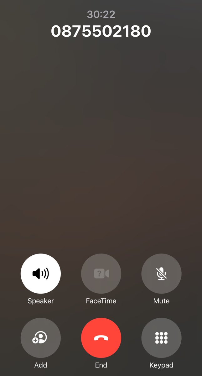 Realbitbull's tweet photo. @GoDaddy down; emails not working, chat help sending scripts, your next in line for 30mins… Not good enough, customers phoning me, can’t get to their orders nor mails. It’s ok you guys can ignore me but I can’t ignore my customers any more. Fed up https://t.co/JpPugYayFx