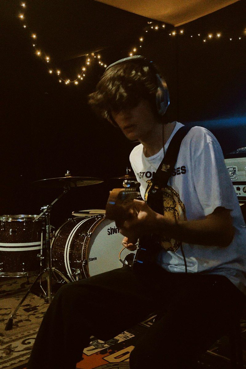 Montello_Band's tweet photo. ‘Montello’ - Our debut EP, is finally out today. We had an absolutely wonderful time recording with Liam Horrocks and we’re so proud of the finished product. Thank you to everyone for your support, and we hope this EP does for you what it has done for us. 

- Montello x https://t.co/gRZt5AvJdv