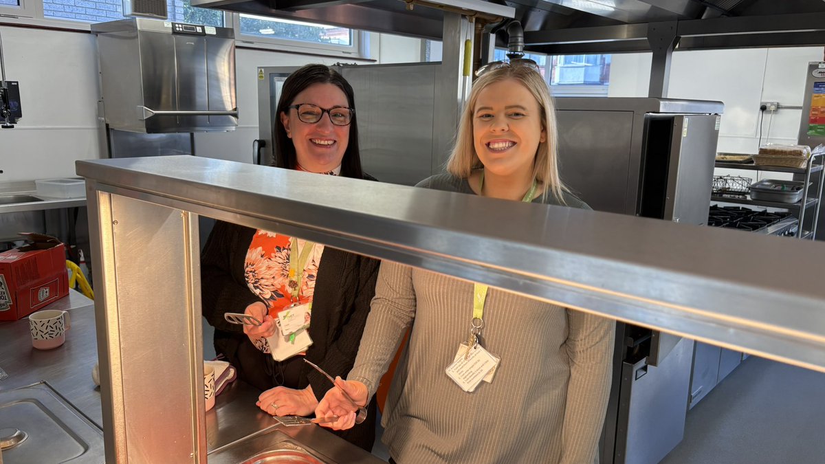 Fosse_TMET's tweet image. End of term breakfast for the staff here at Fosse. It has been another wonderful term and we hope everyone has an enjoyable holiday to come back recharged and ready for summer #fmcommunity #fmproud