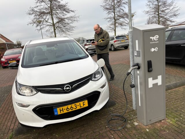 Nieuw deelauto systeem in Edam-Volendam en Waterland groot-waterland.nl/2025/04/11/nie…