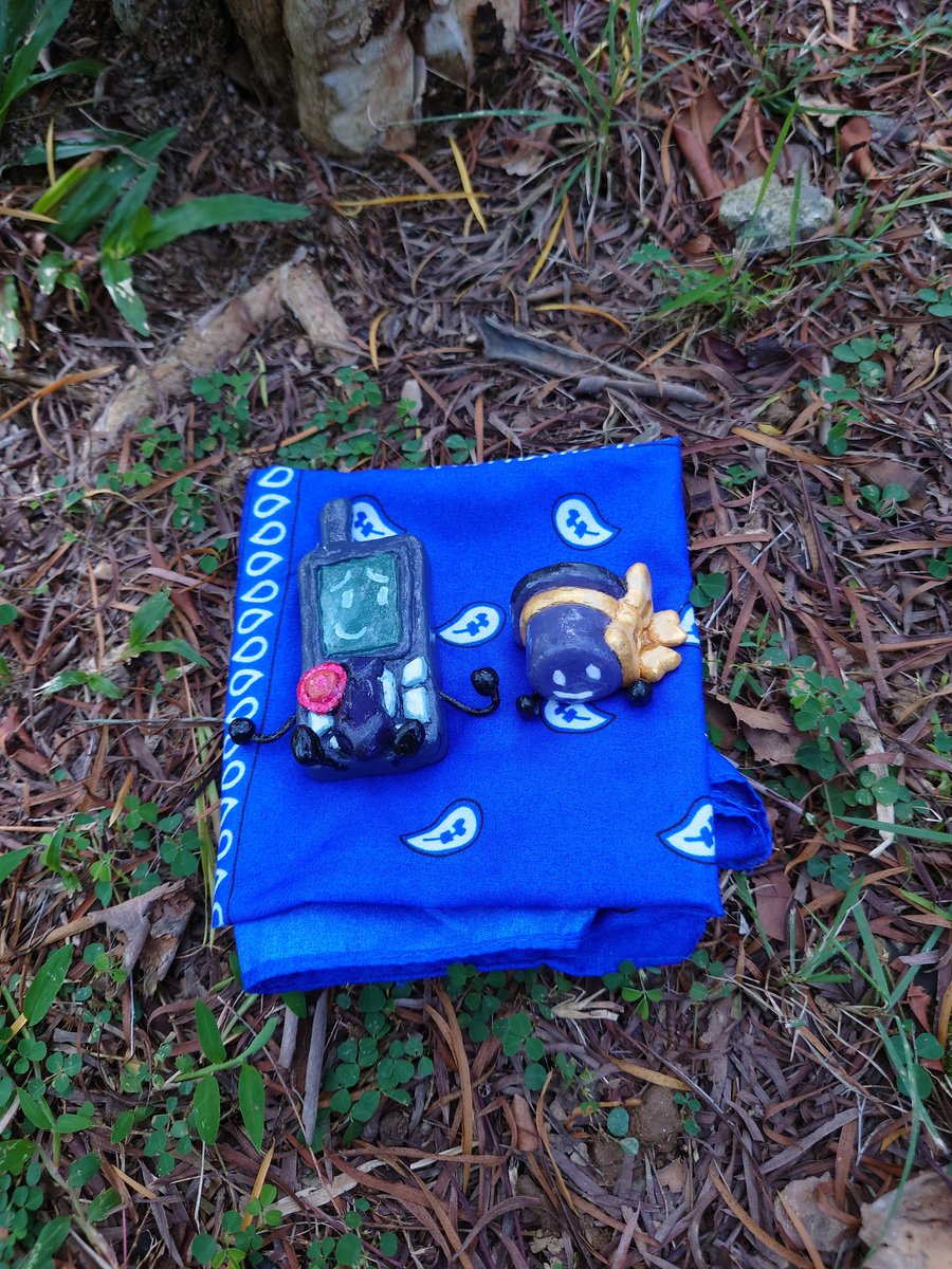 03eTEBSWT's tweet photo. #thenightlymanor 

Clay figures of Tophat and GPS (The Nightly Manor 6) https://t.co/qKNjWmhb0d