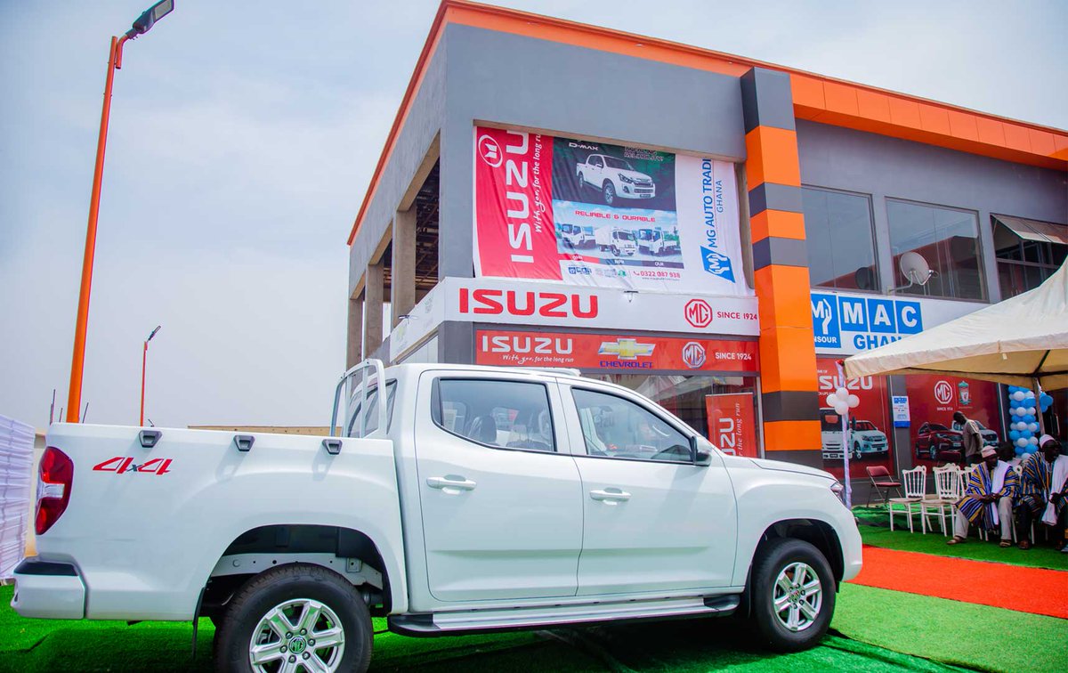 ISUZU Motors International tweet media