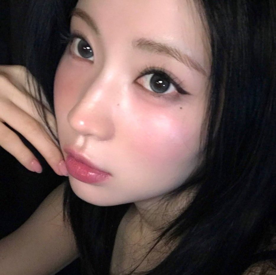 truckasax's tweet image. รูบี้จังงง🎀🪞💟  ไฮ้ 😚😚 นานิกะสึกิ๊🍦❔ 💭โชโกะมิ้นโตะ🍫🍬🍫 โยริโมะ อานะตะ🧑🏻👈🏻💖 อายูมิจังงง💋🧚🏻‍♀️💅🏻 ไฮ้ 😊😊 นานิกะสึกิ๊🍦❔ 💭 สึโตโรเบรี่ ฟูเรบา🍓🍧🍥  โยริโมะ อานะตะ🧑🏻‍🦰👈🏻😍 ชิกิจังงง🌷☁️🤍 ไฮ้☺️☺️ นานิกะสึกิ๊🍦❔ 💭  คุกกี้แอ้นคุรีมุ้🍪🥛โยริโมะ อานะตะ👩🏼‍❤️‍💋‍👩🏻 #.NewProfilePic