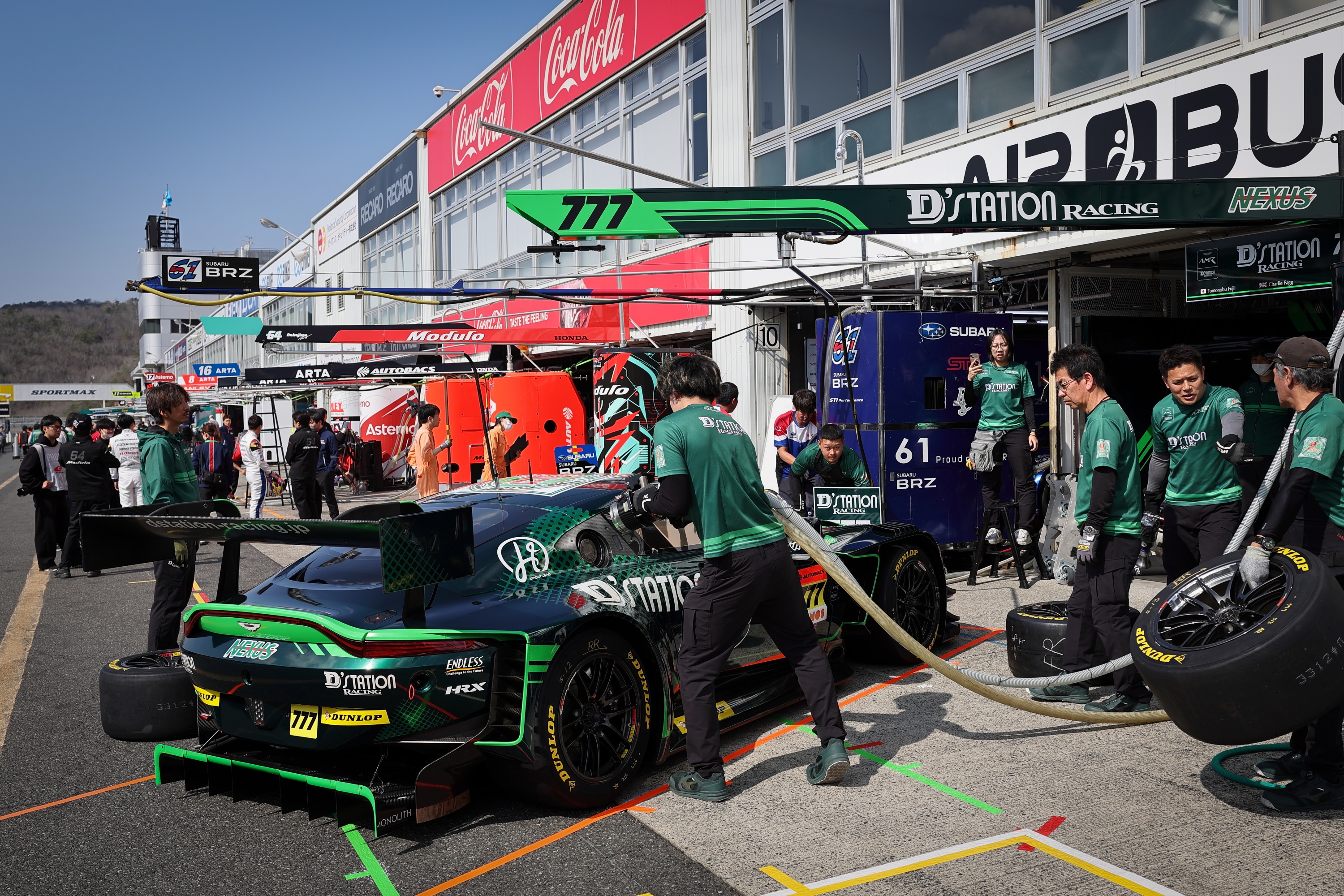 ENEOS Lexus Team Le Mans ウィンドブレーカー サイン入り ENEOS Lexus Team Le Mans ウィンドブレーカー サイン入り