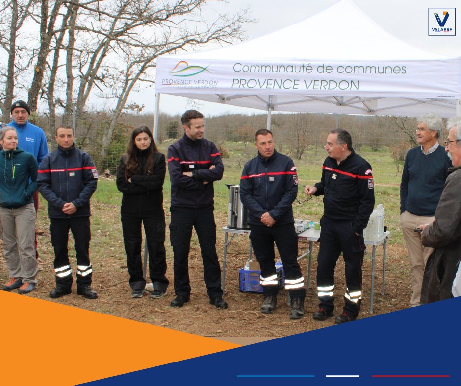 EntenteValabre's tweet photo. Journée technique à @ginasservis83 &amp; La Verdière (83) sur l’usage du #LiDAR pour la #DFCI avec @SDIS83 @INRAE_PACA @ONF_Officiel @enedis #PôNT #CEREN #DDTM @Prefet83 &amp; acteurs locaux.

2 actions ont rythmé la journée : Acquisition de données par drone &amp; prélèvements de végétation https://t.co/AamLUr8HDO