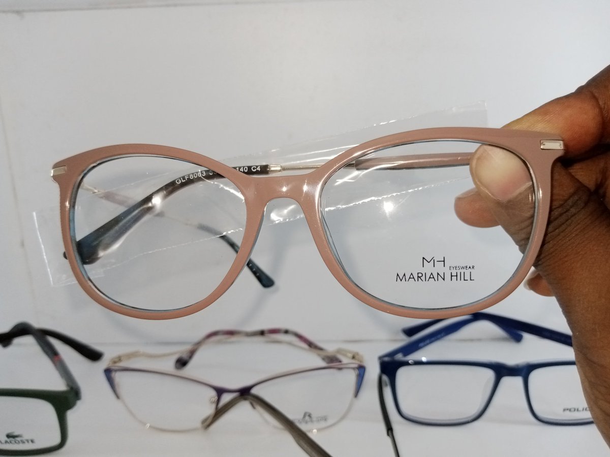 Dawudi11's tweet photo. Delivered to our nakasero market patient you can as well order for your glasses through our watsup number 0783113374 or visit us on Colline house speke Rd next to speke hotel kampala pay through momo code 616088 (David) #lenses #opticalframes
#eyecheckup #bifocals #progressive https://t.co/sqDmYOUp9z