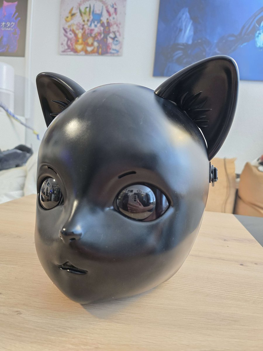 Kuro tweet media