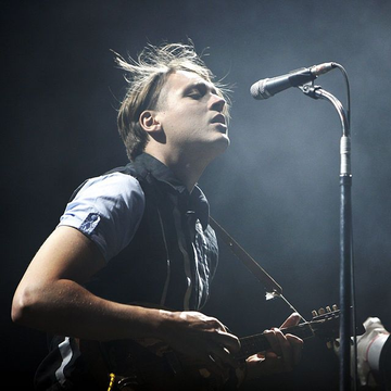 ProfesorJonk's tweet photo. "Cada uno tiene sus propios talentos. Depende de cada uno ver lo que realmente puede hacer".
Win Butler.
🎂
Verle en escena es una experiencia inolvidable.
Enormes @arcadefire.
#WillButler #arcadefire #musica
https://t.co/XIEVbhcBSB https://t.co/jR8muIAOBT