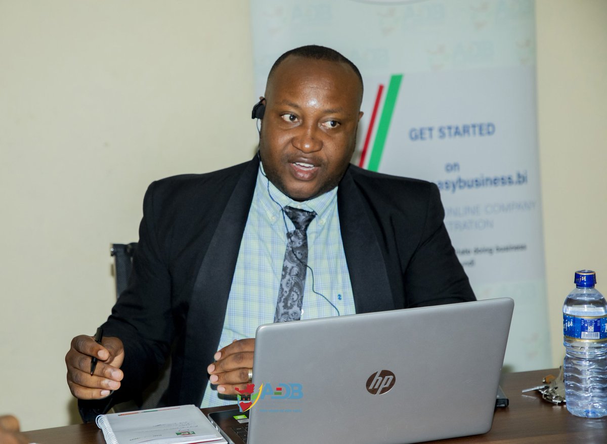 ADB_Burundi's tweet photo. Mr Roger NGABIRANO Directeur en charge de la promotion des investissements et des exportations qui a représenté le DG a expliqué que le secteur minier est l'un des secteurs prioritaires ennoncés dans le Code des investissements et dont les investisseurs sont appuyés par l'ADB. https://t.co/heBXREm5hi