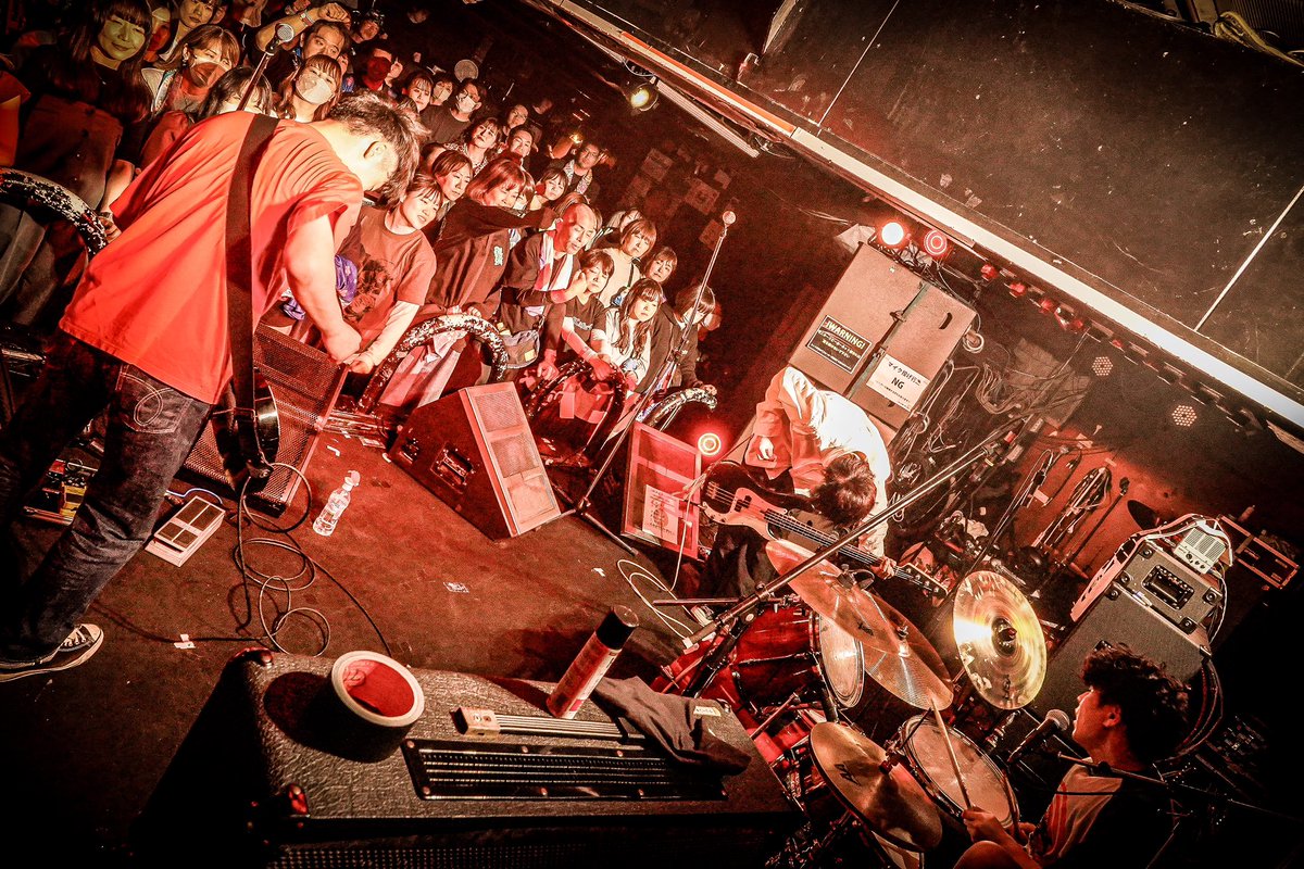 SLOTH-SHUTTLE tweet media