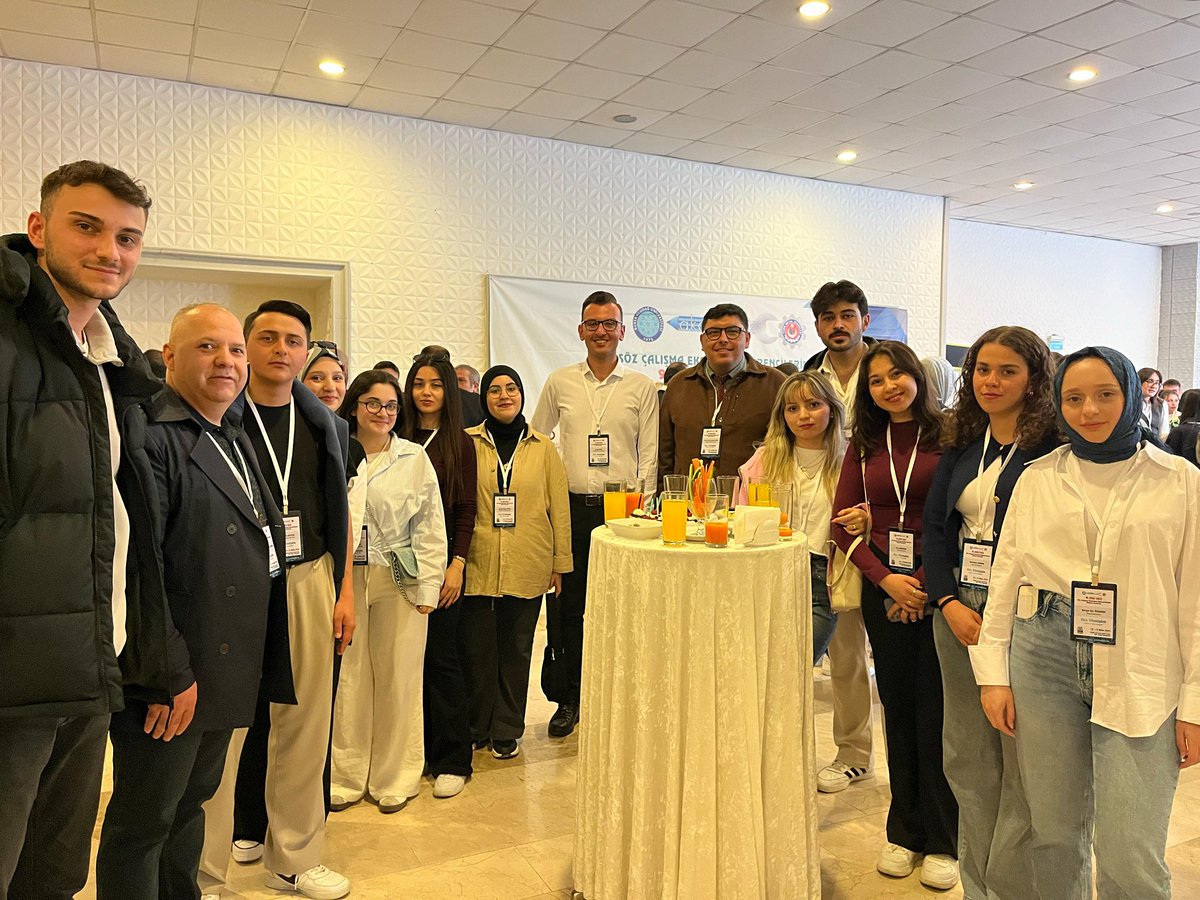 Ktu_ceko's tweet photo. 9. AKAD’EMEK Öğrenci Kurultayı. ➡️https://t.co/cZaLi0jUtQ https://t.co/eAc7LxKvKd