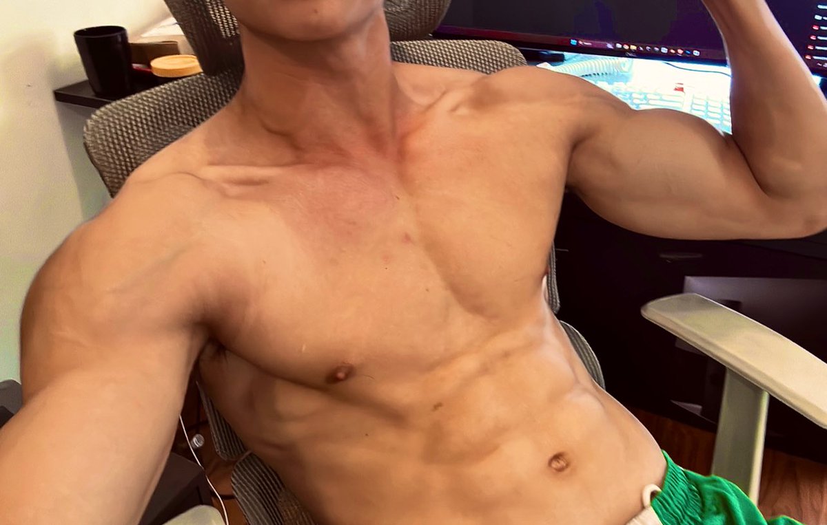 ndt34244's tweet photo. Ngoại lệ đã rời đi.
Back to the game... https://t.co/rcF8EOmUXC