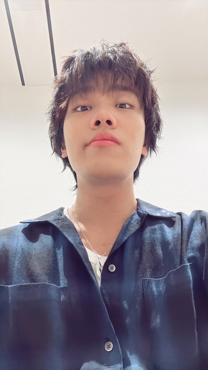 LIL LEAGUE tweet media