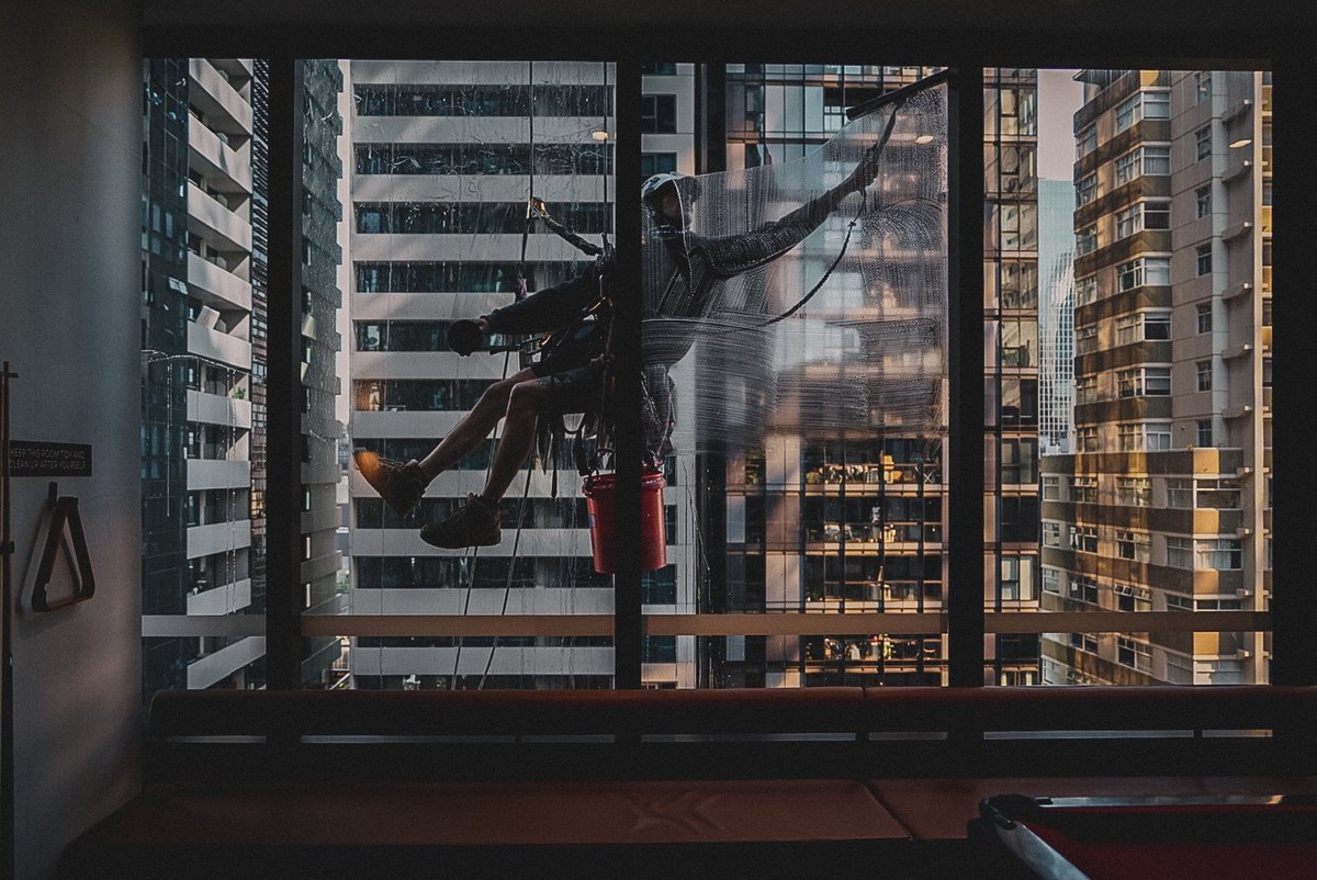 callmeblxck's tweet photo. Abang buat dua kerja sekali gus. Orang lama lama cakap "Malaysia Boleh" 

Gambar lain dekat thread 👇🏾 https://t.co/vzlL7FFl2g