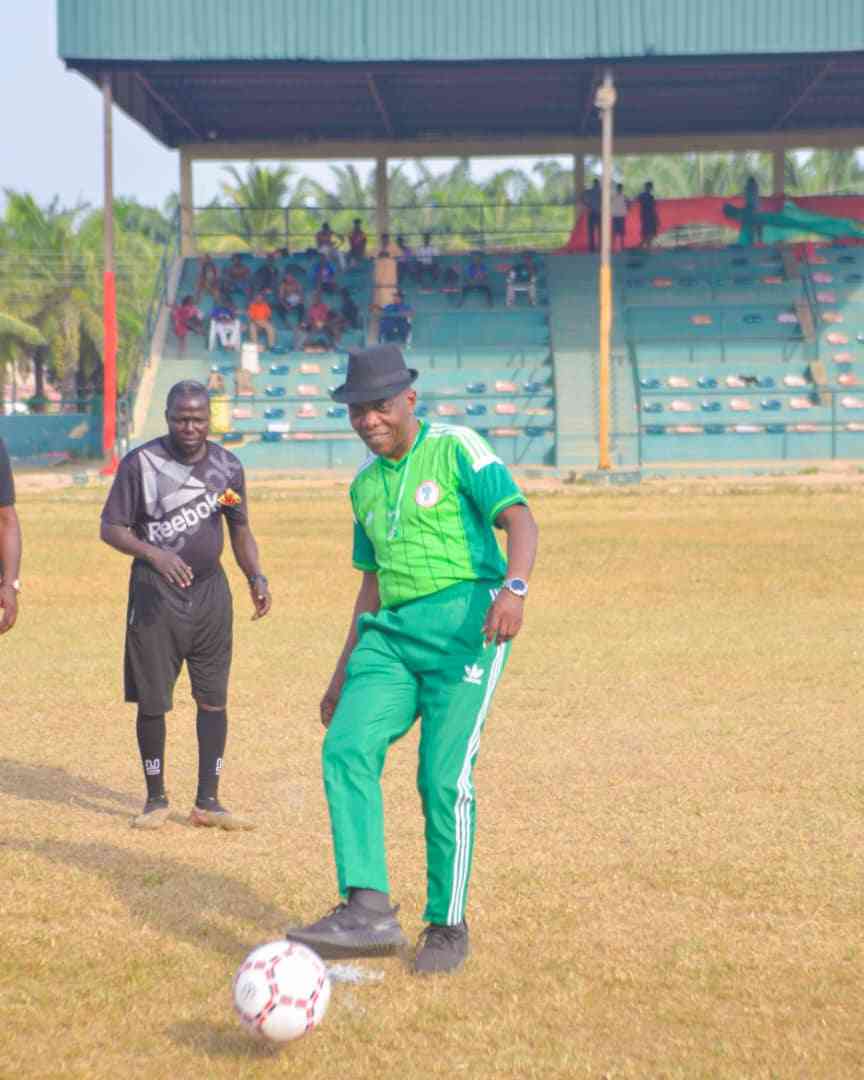 hislovefdn's tweet photo. The Redeemed Christian Church of God, Christ the Lord Parish / Lagos province 64, Lagos state. The CSR team embarked on sports infrastructure development outreach. This is in fulfilment of sustainable development goals (SDG 11): sustainable cities and communities. #rccgcsr https://t.co/VVkOaxw6OB