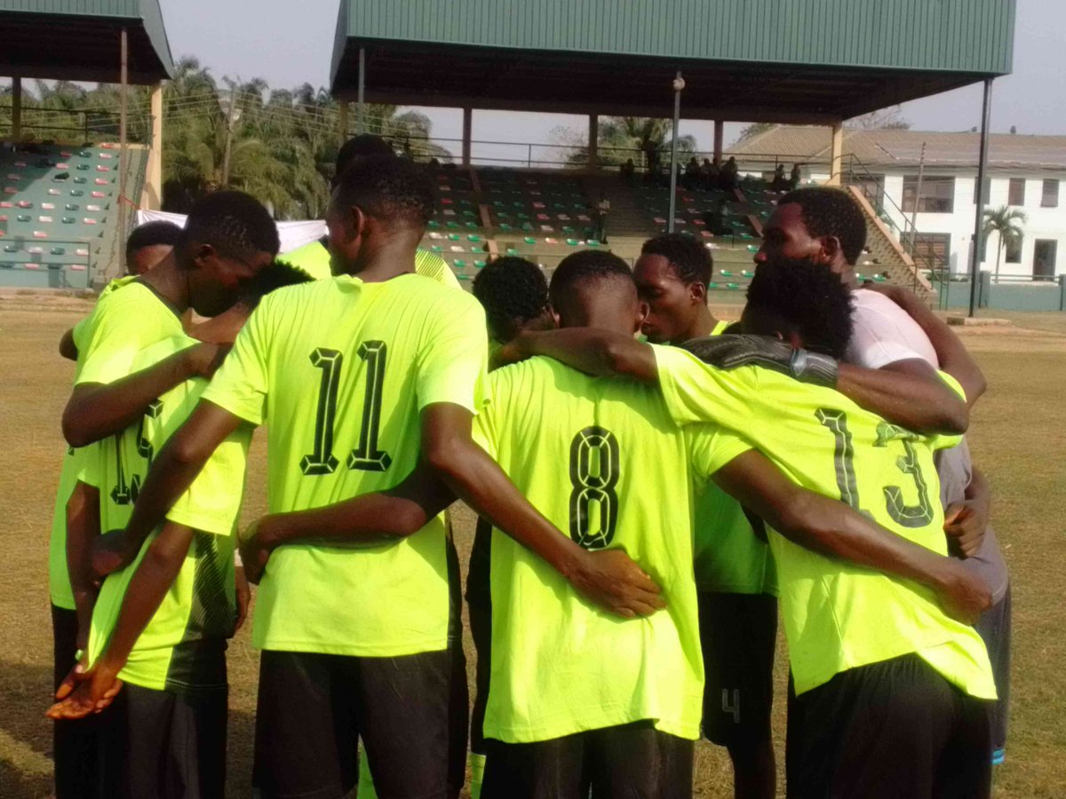 hislovefdn's tweet photo. The Redeemed Christian Church of God, Christ the Lord Parish / Lagos province 64, Lagos state. The CSR team embarked on sports infrastructure development outreach. This is in fulfilment of sustainable development goals (SDG 11): sustainable cities and communities. #rccgcsr https://t.co/VVkOaxw6OB
