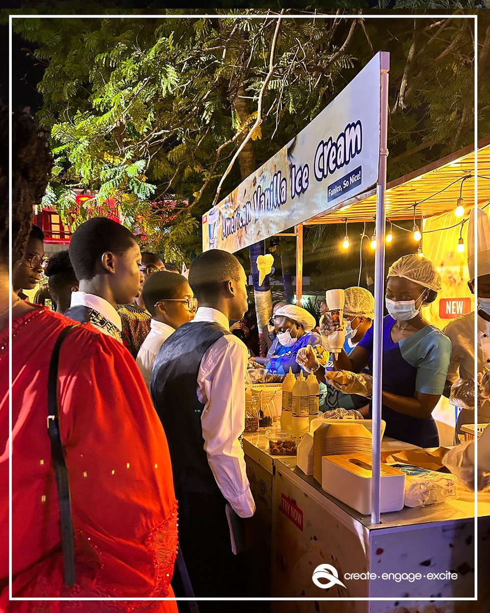 Esquan_Ghana's tweet photo. Somewhere last year, we were outside with @FanMilkGhana and here’s
how it turned out!😍
We’re open to discussing how we can bring this to your homes, parties, and special events. Let’s have some ice cream and discuss your plan today!
#Esquan #TreatTruck #MakingMomentsthatCount https://t.co/UzOFqc9EtE