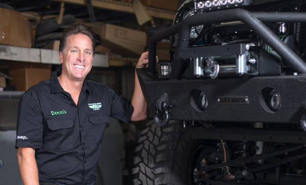 MCACN's tweet photo. We Welcome DENNIS COLLINS to the Muscle Car and Corvette Nationals #mcacn #mcacn_show #mcacnshow #musclecars #musclecar #mcacn2025 #denniscollins #coffeewalk https://t.co/sR0VQeKDRN