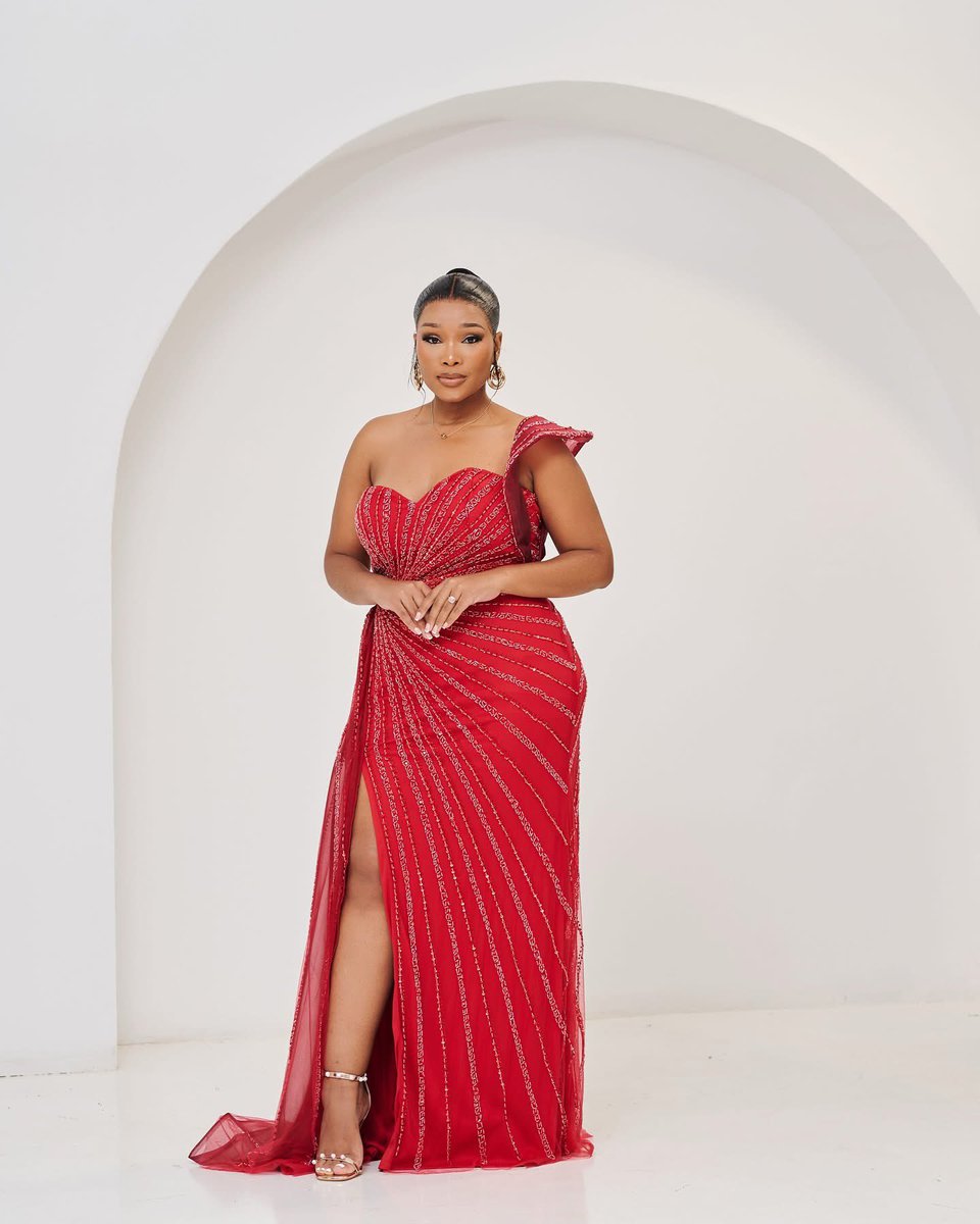 Sandramoya__'s tweet photo. The Lady in Red 👌🏾❤️ https://t.co/51oNSOeRiz