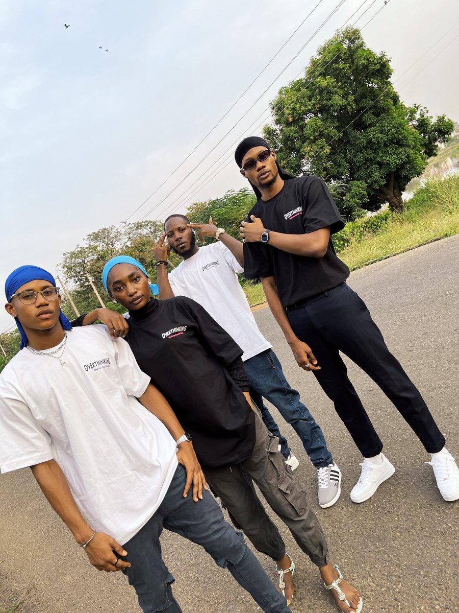 pizzyclothings's tweet photo. Youβre not stuck. Youβre just spinning in a cage your mind built. The key is choosing progress over perfection.
#stopoverthinking
.
.
Ponzi Peller Ebira #AYLiveStream Cbex #BreezyBeachParty #NoonesOffRamp2Naira #XiaomiFanFestival Mo Salah Vincent Enyeama Eedris Abdulkareem https://t.co/98laX3kwrd