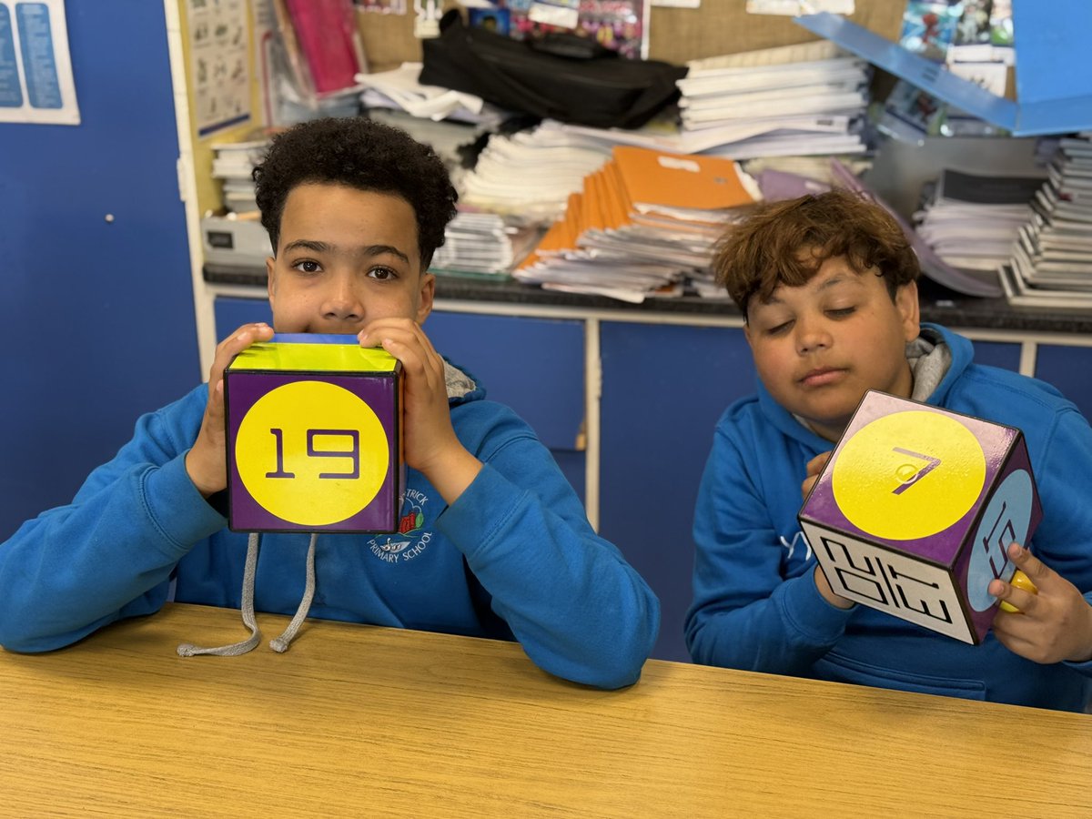 downpatrickps's tweet photo. @AbacusandHelix @mathsweek  enjoying a live izak9 session developing our maths skills https://t.co/X6fxV7p2XO