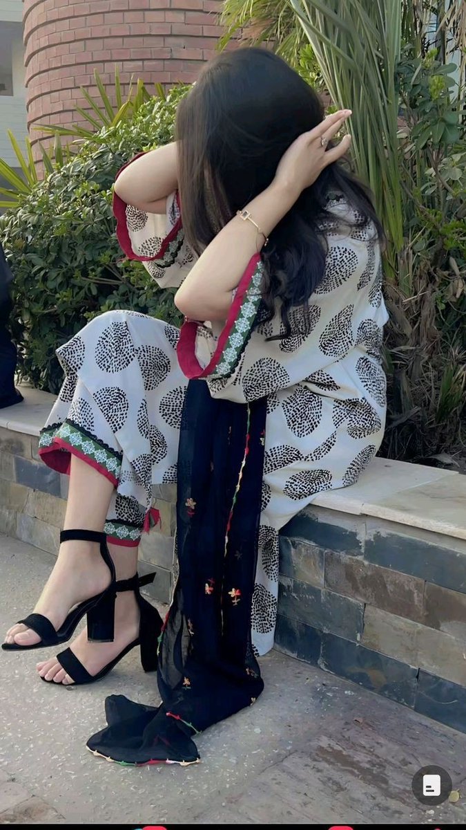 Good evening! Take a little break,
Enjoy some tea or coffee you make.
Breathe in peace, let joy appear,
Wishing you love and comfort 😍