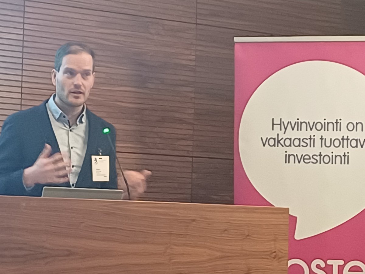 Erja Saarinen (@erjasaarinen) on Twitter photo Jos ihminen ei ole hyvinvoiva, ei hyvinvointiyhteiskunnan apukaan toimi hyvin. Syntyy #häiriökysyntä: ihminen hakee apua yhä uudestaan ja eri puolilta. On kehitettävä avuntarpeen arviointia, avun jatkuvuutta ja moniammatillisuutta <a href="/hemppah/">Hermanni Hyytiälä</a> korostaa #sotepol <a href="/SOSTE10/">SOSTE Suomen sosiaali ja terveys ry</a> <a href="/STM_Uutiset/">Sosiaali- ja terveysministeriö</a> Jos ihminen ei ole hyvinvoiva, ei hyvinvointiyhteiskunnan apukaan toimi hyvin. Syntyy #häiriökysyntä: ihminen hakee apua yhä uudestaan ja eri puolilta. On kehitettävä avuntarpeen arviointia, avun jatkuvuutta ja moniammatillisuutta <a href="/hemppah/">Hermanni Hyytiälä</a> korostaa #sotepol <a href="/SOSTE10/">SOSTE Suomen sosiaali ja terveys ry</a> <a href="/STM_Uutiset/">Sosiaali- ja terveysministeriö</a>