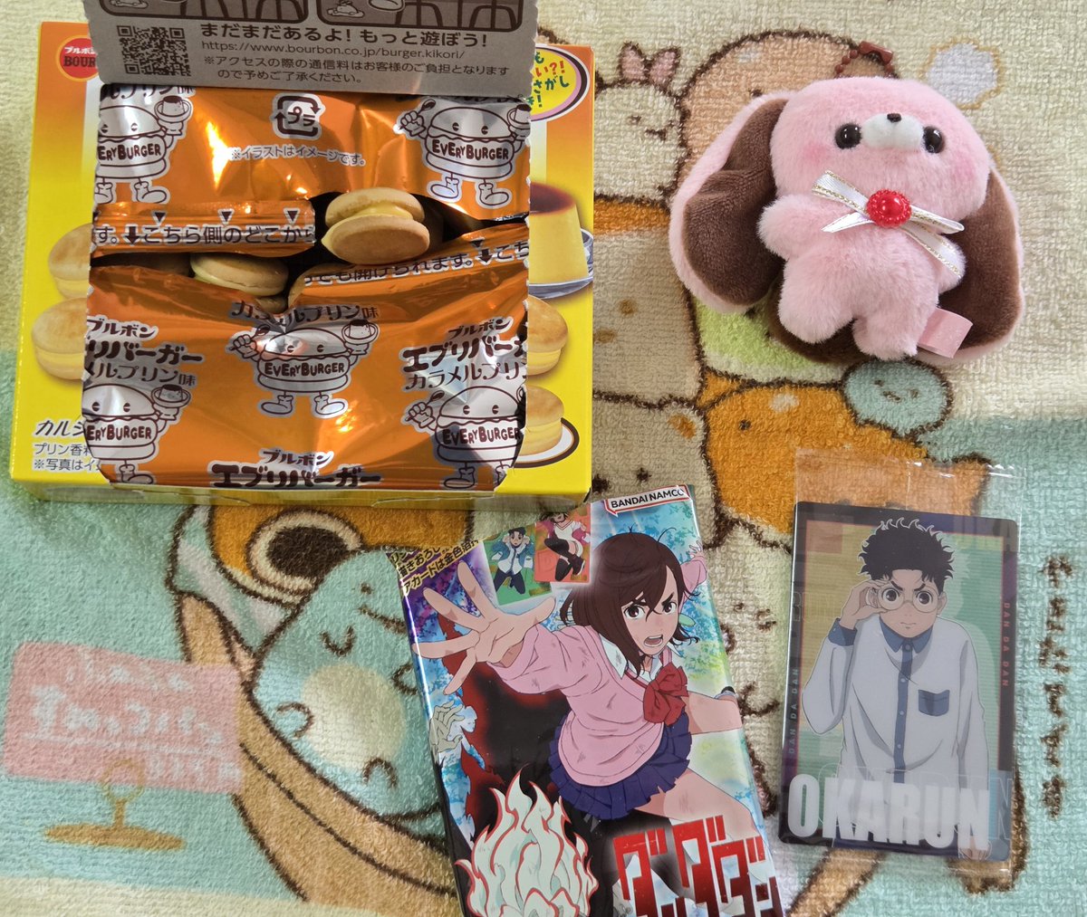 AS1GfK2hd079b3H's tweet photo. たっちさんと
ダンダダン　ウエハース
と　エブリバーガーカラメルプリン味
とコーヒータイム
オカルン　ｷﾀ━(ﾟ∀ﾟ)━!
｢萌えるぜ｣
#ダンダダン　#ウエハース #スイーツ  #コーヒータイム  #チョコ　#chocolate　#sweets　#すくっとたっちさん　#エブリバーガー
#Everyburger　#cheapsweets https://t.co/2NXmKbHPMp
