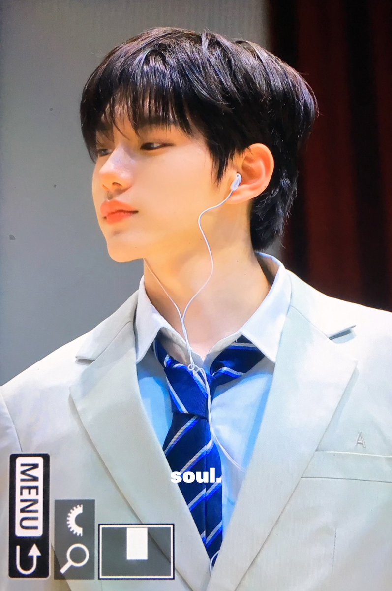 soul_kb_'s tweet photo. 250411 옆모습이쁨

#서경배 #경배 #CYE #클유아
#SEOKYOUNGBAE #KYOUNGBAE
#CLOSEYOUREYES #클로즈유어아이즈 https://t.co/YWWRakBfHr