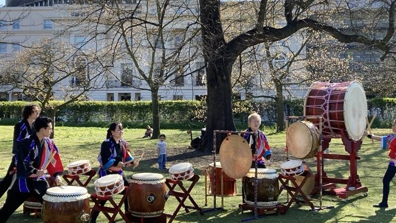 Embassy of Japan UK (@japaninuk) on Twitter photo On 10 April, <a href="/AmbJapanUK/">Hiroshi Suzuki</a> attended a "hanami" (cherry blossom viewing) organised <a href="/JapanUKSakura/">Sakura Cherry Tree Project</a> at Regentโs Park - one of the first sites of the cherry trees planted by the project in 2019. ๐ธ
Read more here: uk.emb-japan.go.jp/itpr_en/250410โฆ On 10 April, <a href="/AmbJapanUK/">Hiroshi Suzuki</a> attended a "hanami" (cherry blossom viewing) organised <a href="/JapanUKSakura/">Sakura Cherry Tree Project</a> at Regentโs Park - one of the first sites of the cherry trees planted by the project in 2019. ๐ธ
Read more here: uk.emb-japan.go.jp/itpr_en/250410โฆ