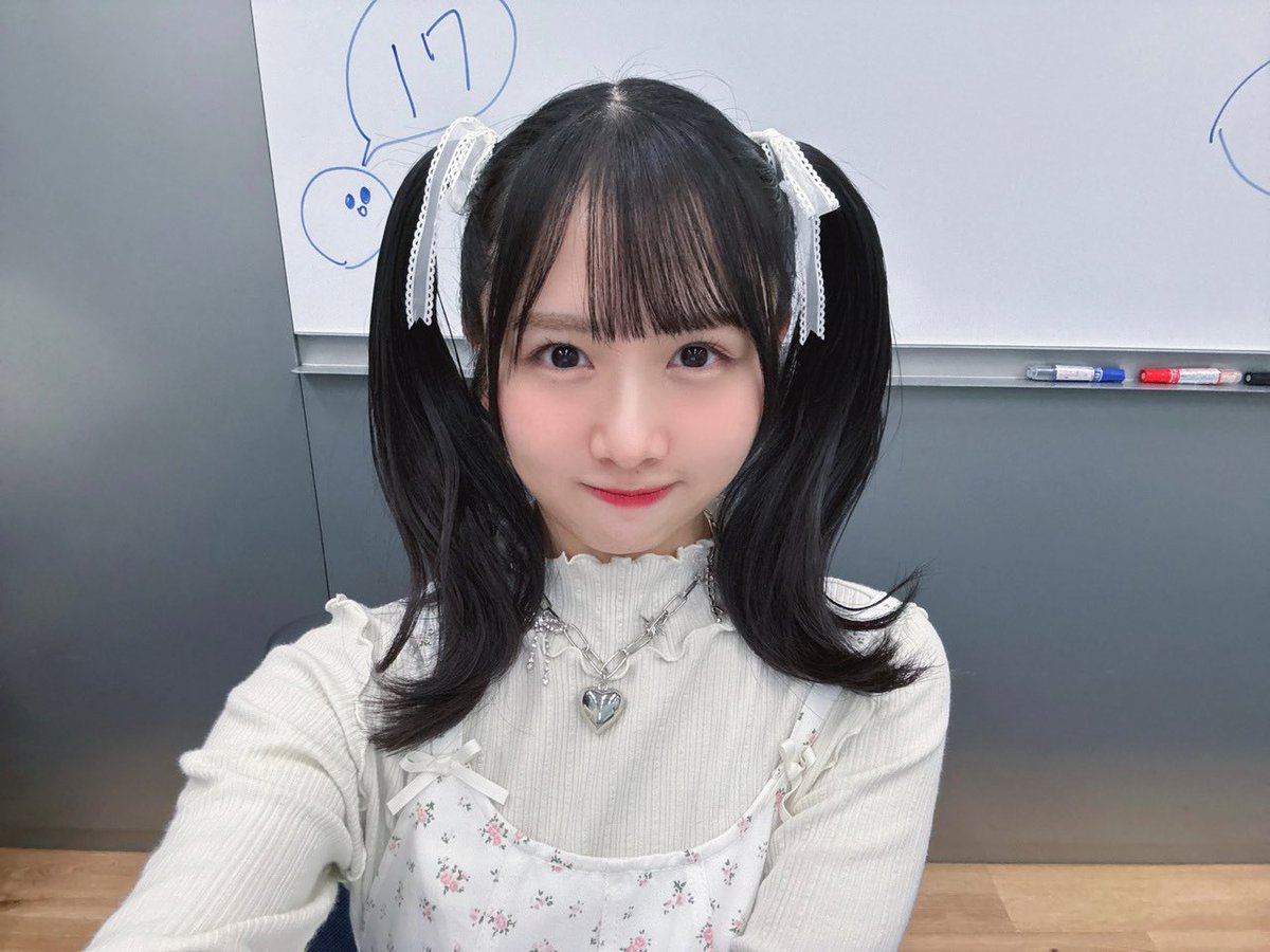 LrxCe's tweet photo. ひなのちゃんお誕生日おめでとう‼️🍾ひなのちゃんにとっていい1年になりますように✨これからも応援します！

 #上村ひなの 
 #上村ひなの生誕祭2025
 #日向坂46 https://t.co/dIaYMXugZa
