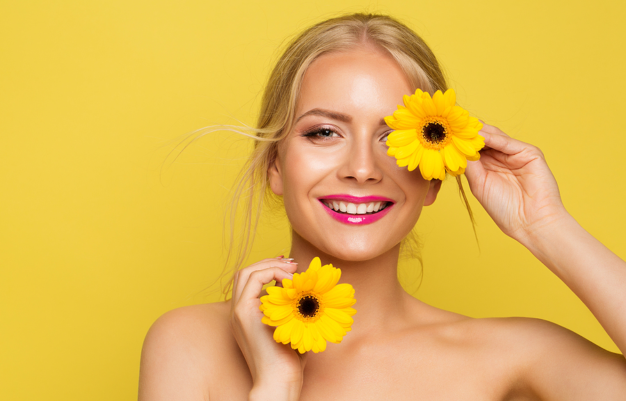 drapesos's tweet image. 🌸 Hello, spring! It’s the season of renewal. Feel your best with procedures tailored to you, from facelifts to arm lifts. Feel refreshed, confident, and ready to bloom! 🌷
#SpringMakeover #ConfidenceWithDrApesos 🌟 
Schedule your consultation now!
bit.ly/3FV7Jue