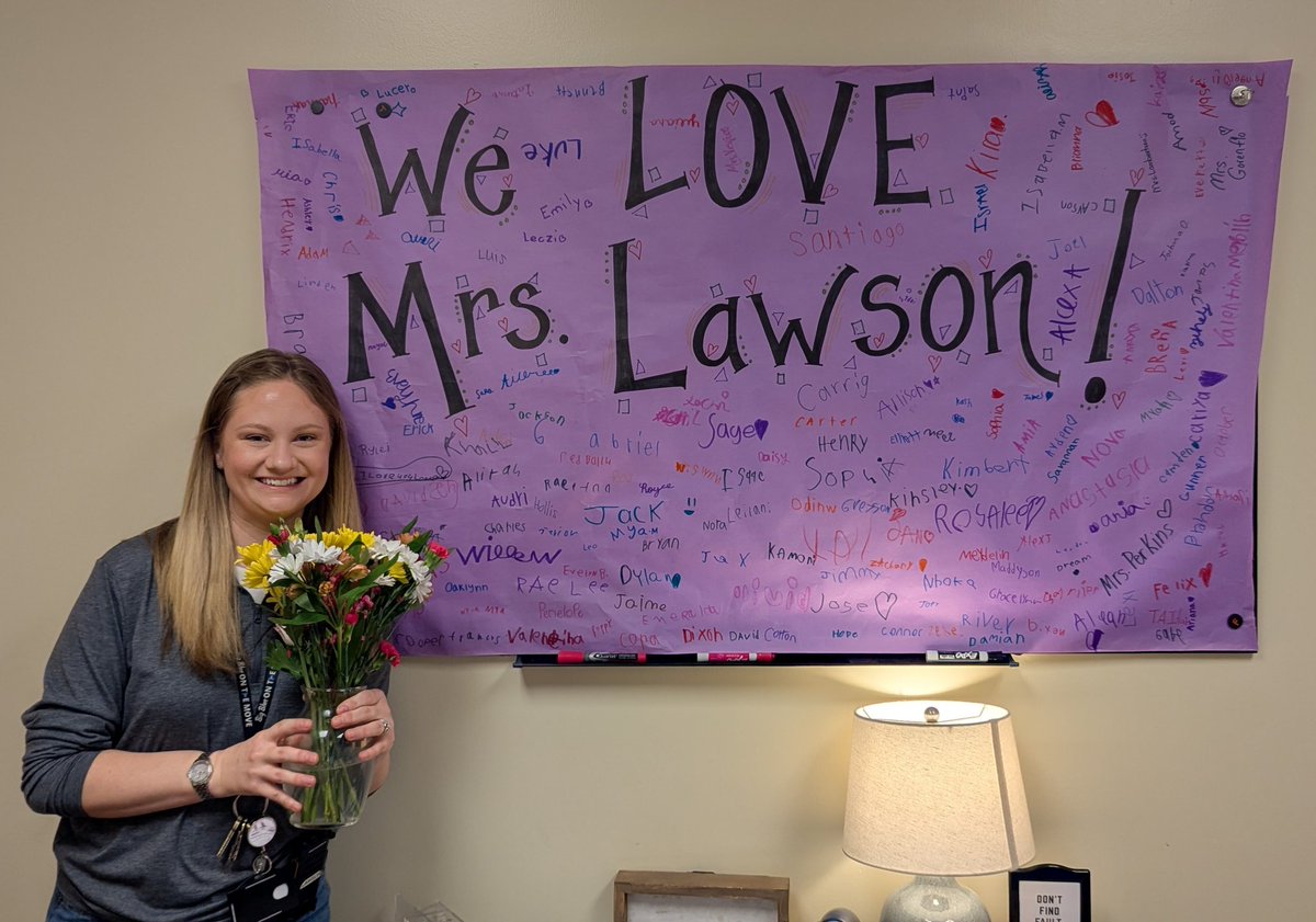 Today we celebrate our very own <a href="/EllieLawsonEDU/">Ellie Lawson</a>! We are thankful for all she does for staff and students at Highland Elementary!  #HappyNationalAssistantPrincipalWeek