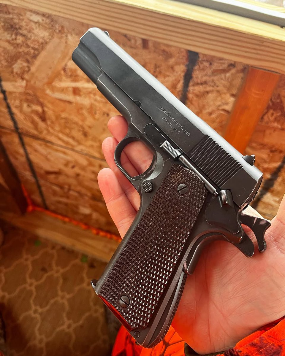 Numrichgunparts's tweet photo. We can't stop admiring this 1944 Ithaca π
π· @hookedonguns
#Numrich #numrichgunparts https://t.co/PW9M4FmBH1