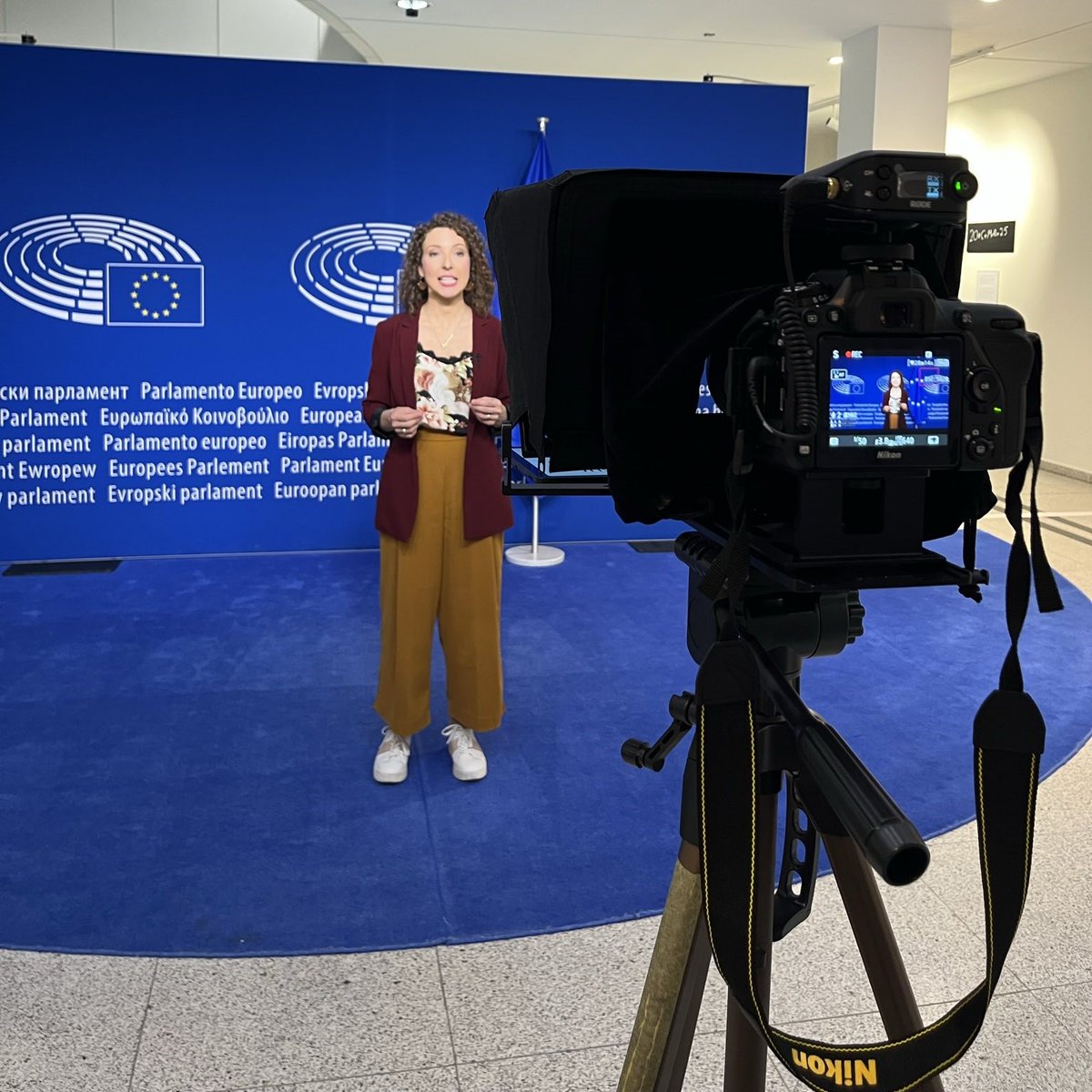 tepsaeu's tweet photo. Great day for TEPSA at the @Europarl_EN recording the next instalment of #EUHistoryExplained with @gbonacquisti 👉 do you know what locations we were filming in?🧐 https://t.co/aMUhCkRAF9