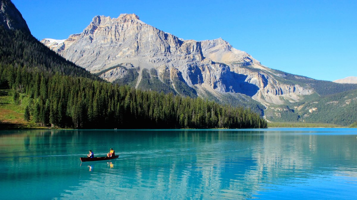 weather2travel's tweet image. Is holidaying in high temperatures a no-go for you? We’ve done the research to bring you the best cooler summer destinations in 2025 ☀️ weather2travel.com/insights/coolc… @kirstenjh