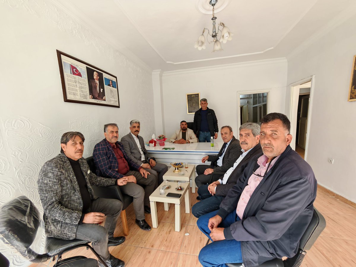IbrahimHarac's tweet photo. REYHANLI MUHTARLAR YARDIMLAŞMA VE DAYANIŞMA DERNEĞİ İLE YENİ KURULAN MAHALLE MUHTARLIKLARI YERİNDE ZİYARET EDİLDİ. https://t.co/Pn8u6W9gOI