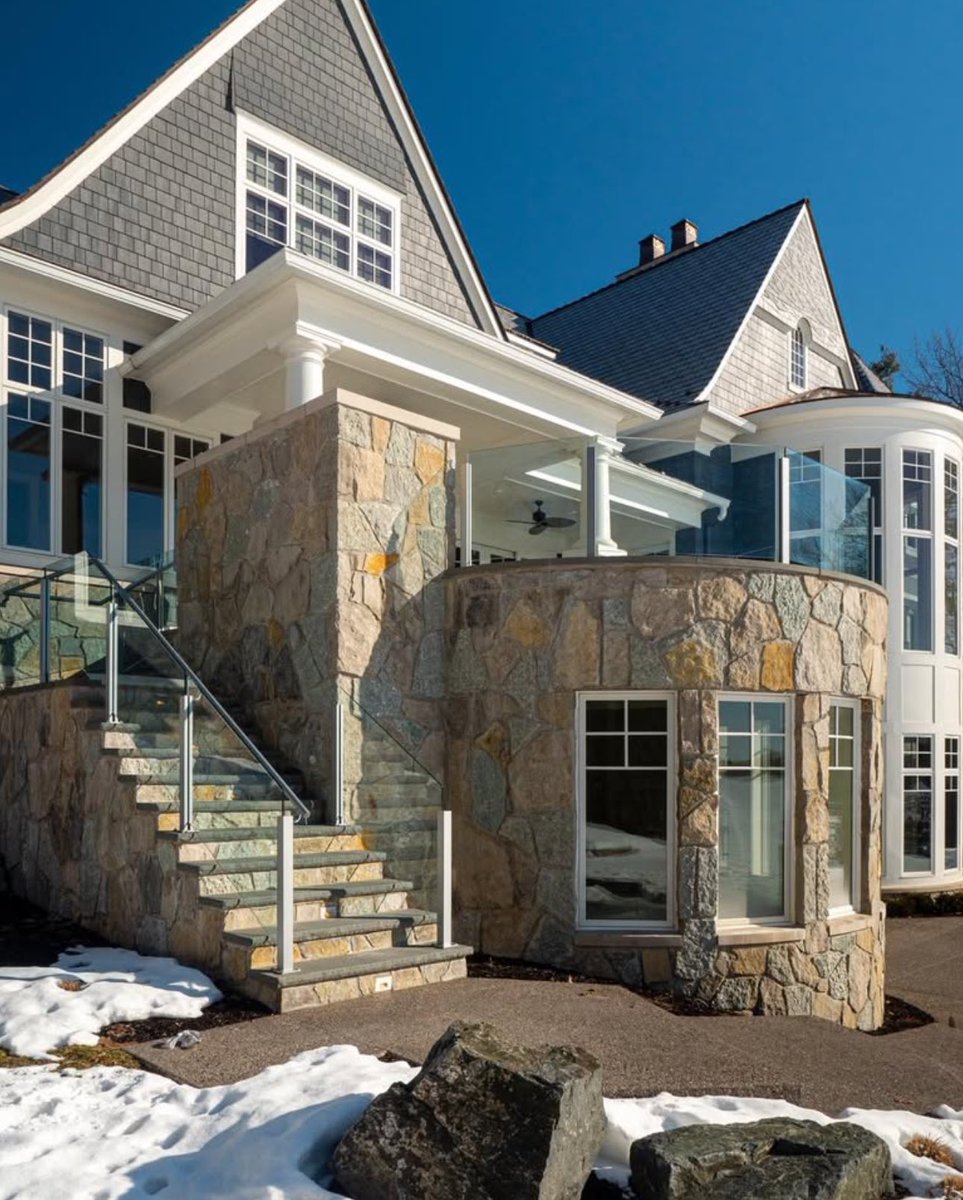 This shingle-style home pairs stonework with crisp, clean lines, offering a perfect contrast to the lingering touch of spring snow. Grounded in nature. Designed with intention.

▫️ jpcraighomebuilders.com

#Architecture #JPCraig #CustomHomes #DesignBuild #Craftsmanship