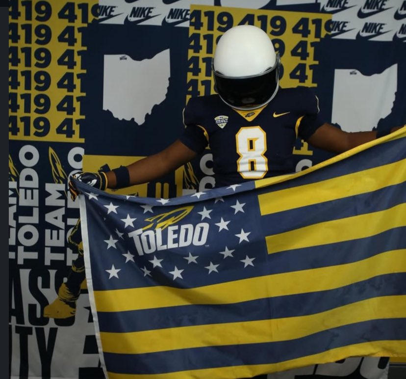 elijahwest__'s tweet image. After a great conversation with @CoachFlemWR I’m blessed TO RECEIVE MY 19th D1 OFFER FROM @ToledoFB 🧑‍🚀‼️ #TeamToledo |
#ONErocket | #MACtion 

@BrianDohn247 @Andrew_Ivins @On3Recruits @NP_Florida @adamgorney #agtg